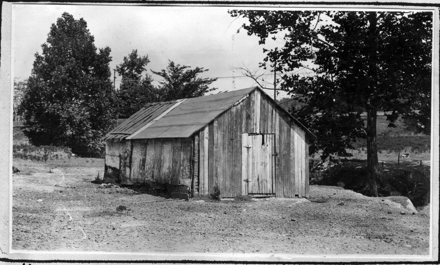 095~I. T. Miller Tin Barn Aug 1920.jpg
